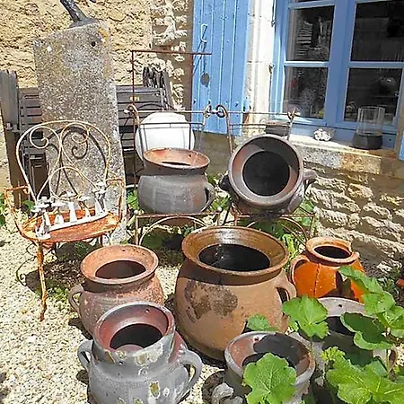 Le Vieux Prieure Bed & Breakfast Cresse